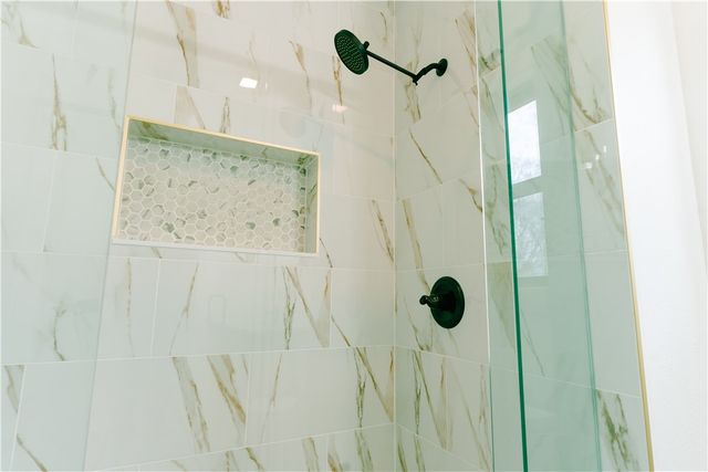 3504 E 4th Street, Russellville, AR 72802