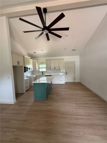 3504 E 4th Street, Russellville, AR 72802