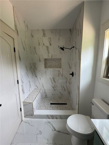 3504 E 4th Street, Russellville, AR 72802