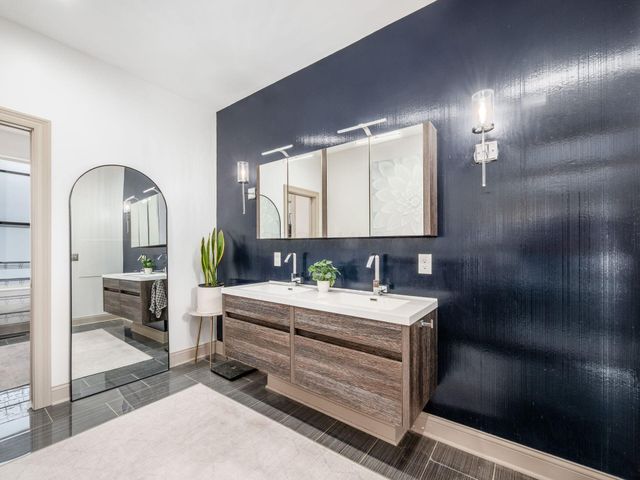 485 W 2nd Avenue, Columbus, OH 43201