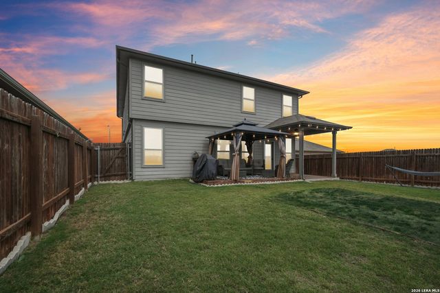 2426 McCrae, New Braunfels, TX 78130