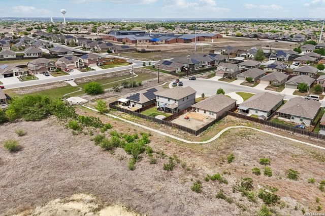 2426 McCrae, New Braunfels, TX 78130