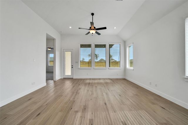 13107 Wood Leaf Park, Tomball, TX 77375