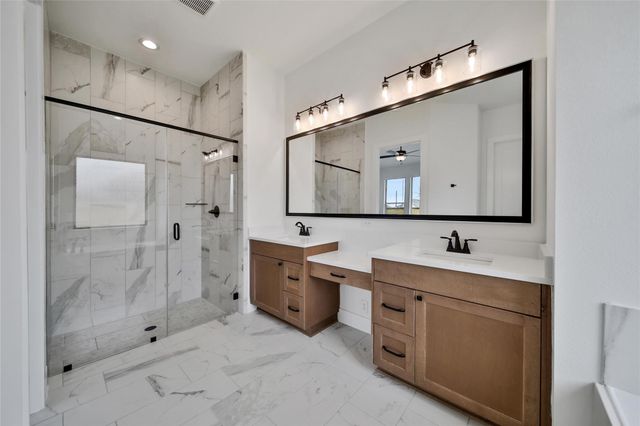 13107 Wood Leaf Park, Tomball, TX 77375