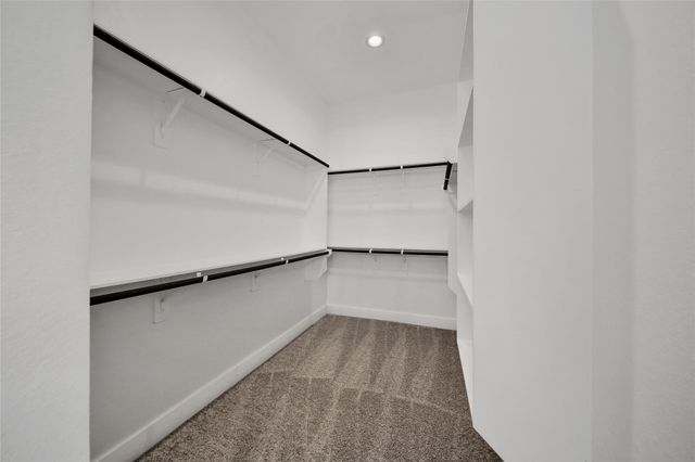13107 Wood Leaf Park, Tomball, TX 77375