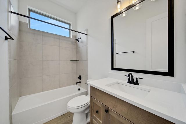 13107 Wood Leaf Park, Tomball, TX 77375