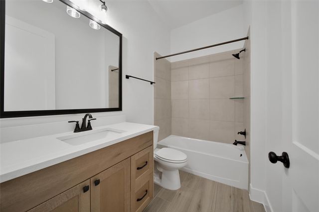 13107 Wood Leaf Park, Tomball, TX 77375
