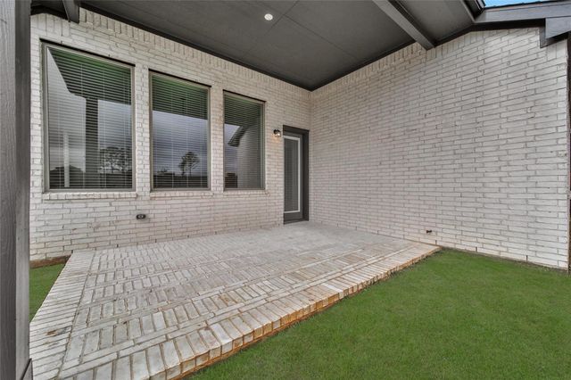 13107 Wood Leaf Park, Tomball, TX 77375