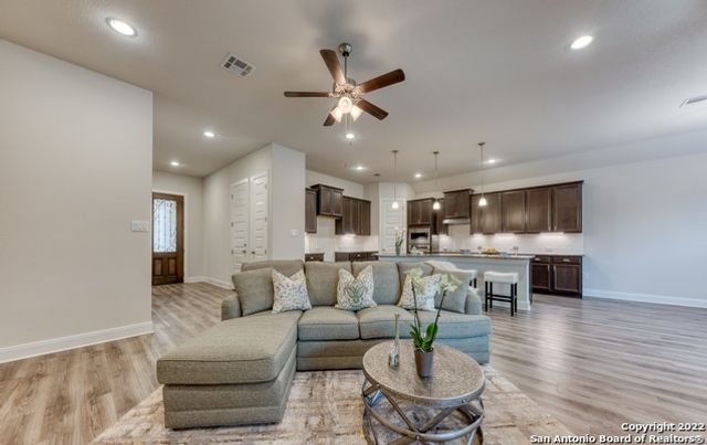 245 SIGEL AVE, New Braunfels, TX 78132