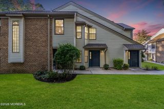 2101 Bayhead Drive 2101, Parlin, NJ 08859