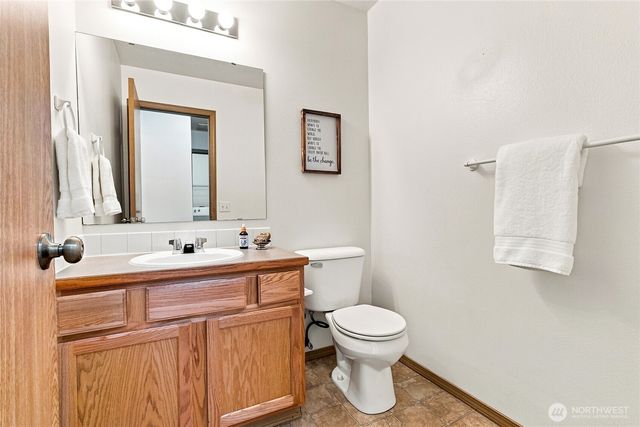 910 27th Avenue SE, Puyallup, WA 98374