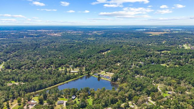 3816 Sam Houston, Willis, TX 77378