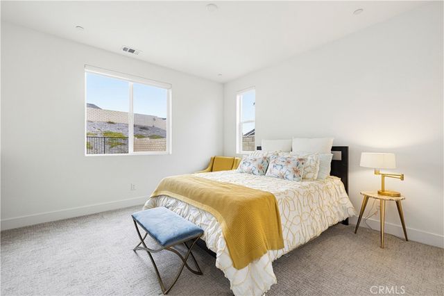 30012 Chestnut Lane, Castaic, CA 91384