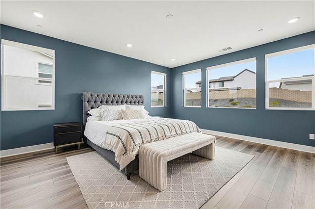 30012 Chestnut Lane, Castaic, CA 91384