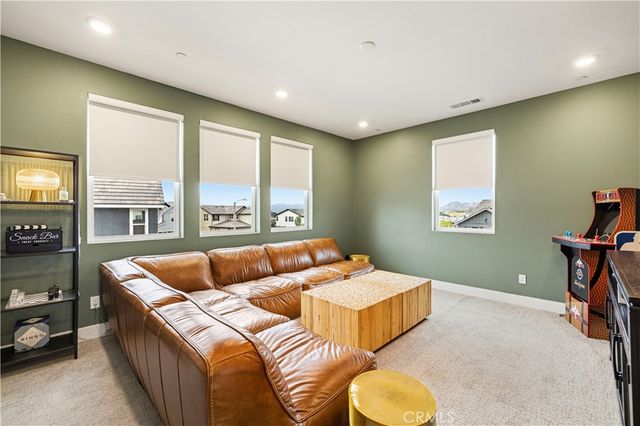 30012 Chestnut Lane, Castaic, CA 91384
