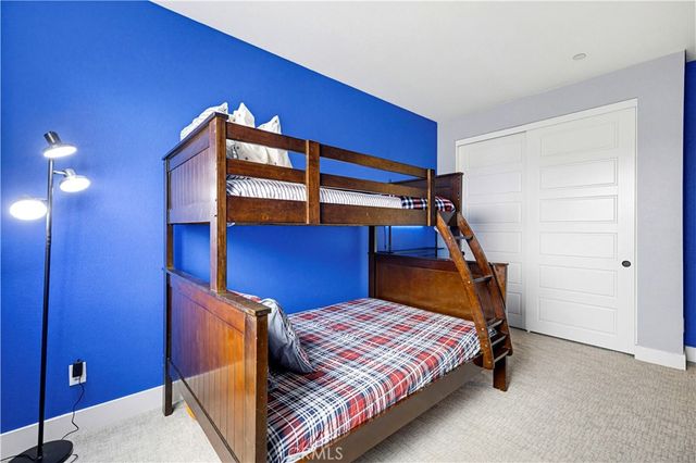 30012 Chestnut Lane, Castaic, CA 91384