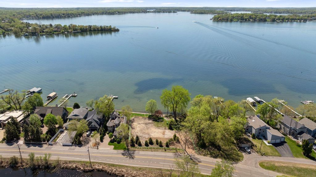 4330 Manitou Road, Excelsior, MN 55331 — photo 4