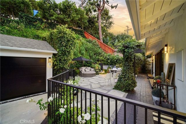 13646 Valley Vista, Sherman Oaks, CA 91423