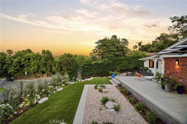 13646 Valley Vista, Sherman Oaks, CA 91423