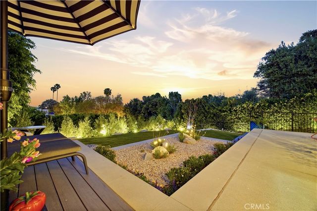 13646 Valley Vista, Sherman Oaks, CA 91423