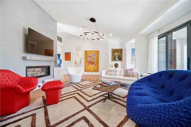 13646 Valley Vista, Sherman Oaks, CA 91423