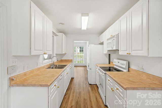 748 Chipmeadow Lane, York, SC 29745