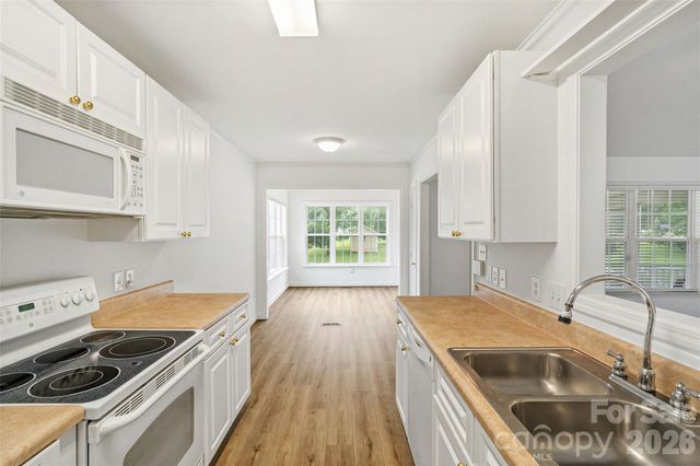 748 Chipmeadow Lane, York, SC 29745