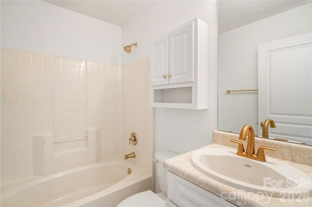 748 Chipmeadow Lane, York, SC 29745