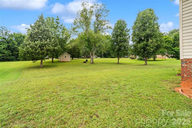 748 Chipmeadow Lane, York, SC 29745
