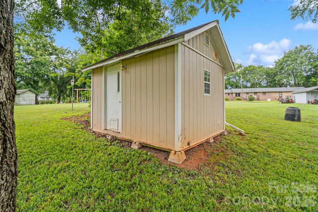 748 Chipmeadow Lane, York, SC 29745