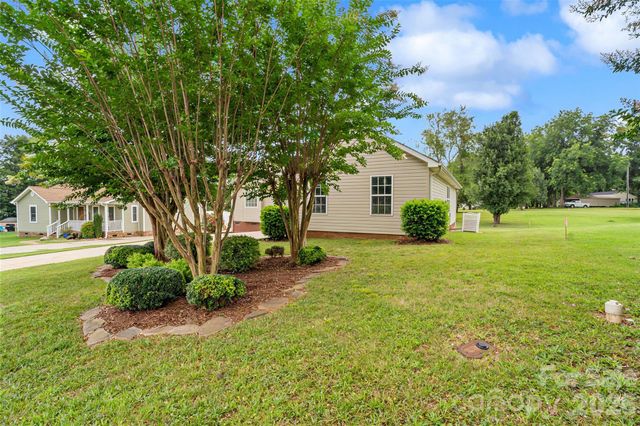 748 Chipmeadow Lane, York, SC 29745