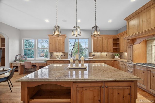 5769 Daniels Gate Place, Castle Pines, CO 80108