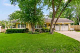 5327 W 60th Terrace, Mission, KS 66205