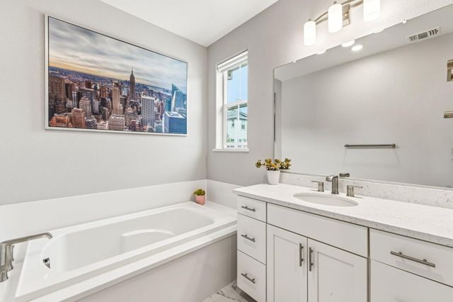 24185 Amaranth Loop, Hayward, CA 94541