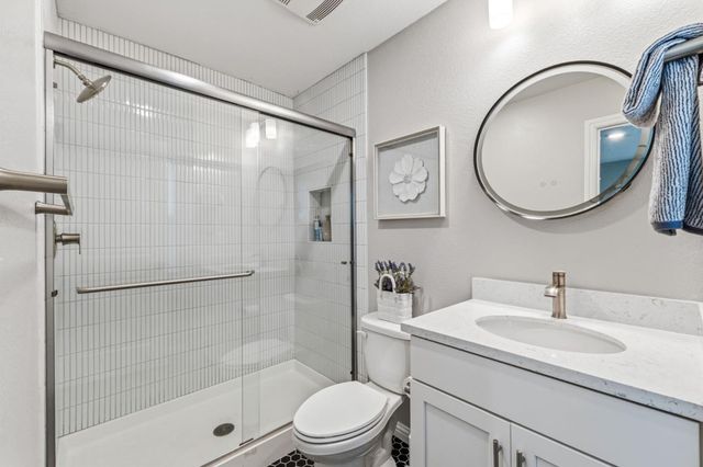 24185 Amaranth Loop, Hayward, CA 94541