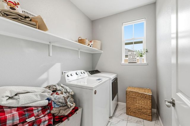 24185 Amaranth Loop, Hayward, CA 94541