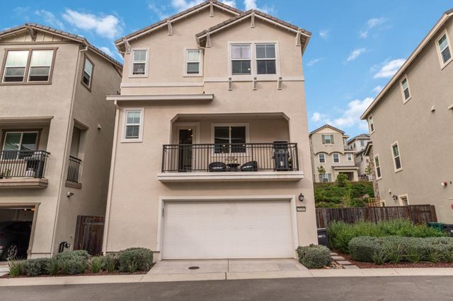 24185 Amaranth Loop, Hayward, CA 94541