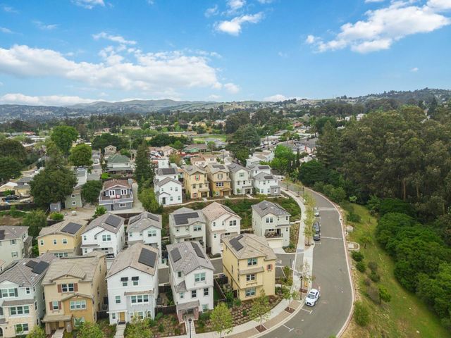 24185 Amaranth Loop, Hayward, CA 94541