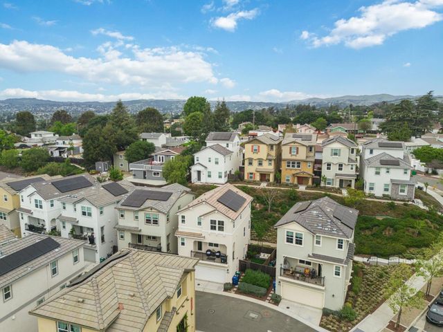 24185 Amaranth Loop, Hayward, CA 94541