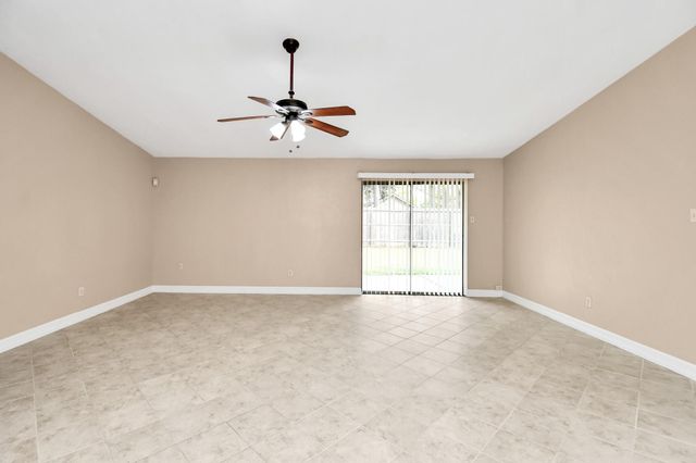 6719 Pickett Drive, Richmond, TX 77469