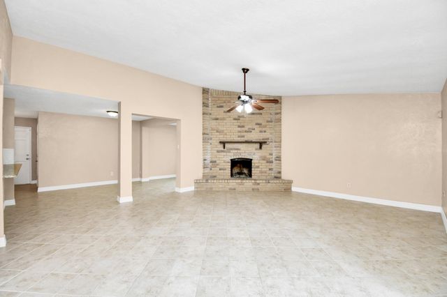 6719 Pickett Drive, Richmond, TX 77469