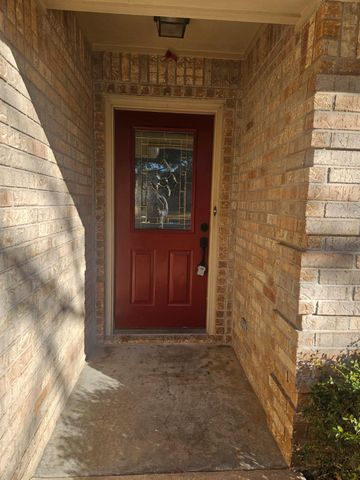 1507 Century Oaks DR, Lockhart, TX 78644