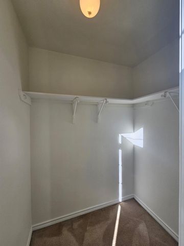 1507 Century Oaks DR, Lockhart, TX 78644