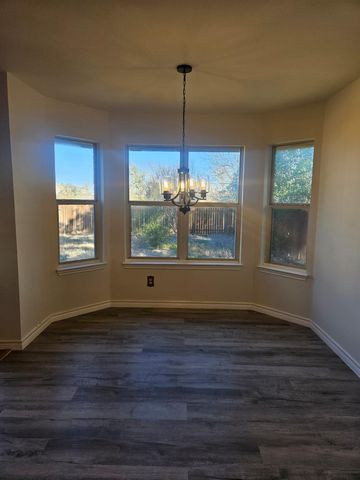 1507 Century Oaks DR, Lockhart, TX 78644