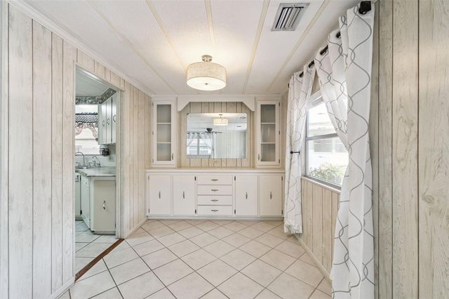 571 PINE NEEDLE COURT, Lake Mary, FL 32746