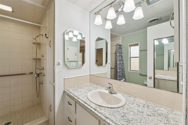 571 PINE NEEDLE COURT, Lake Mary, FL 32746