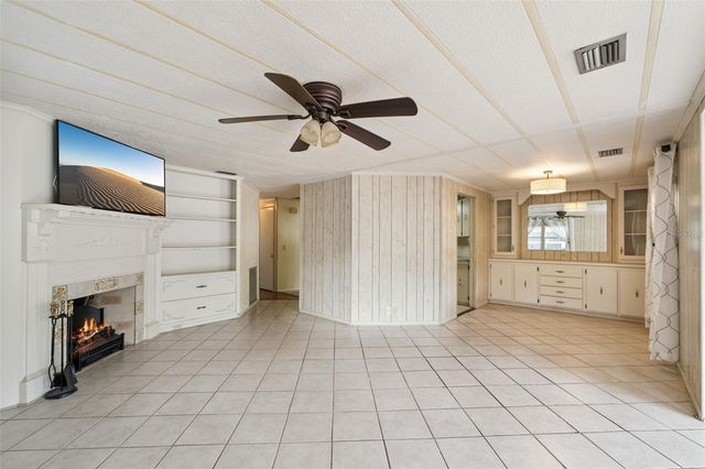 571 PINE NEEDLE COURT, Lake Mary, FL 32746