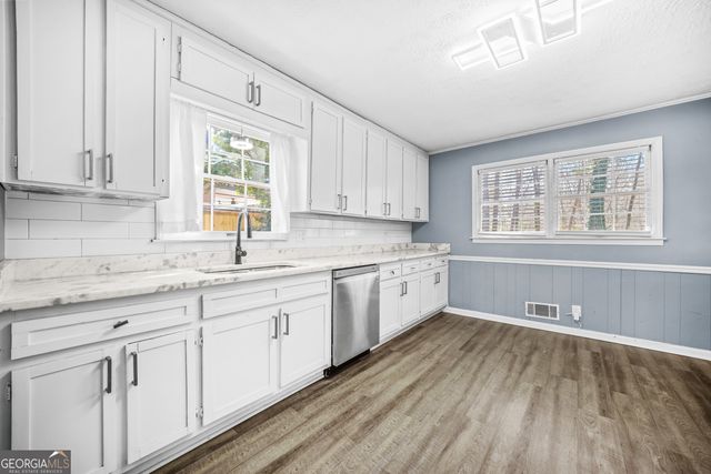 2511 Due West Circle NW, Kennesaw, GA 30152