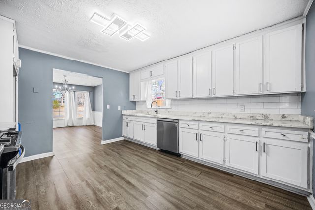 2511 Due West Circle NW, Kennesaw, GA 30152