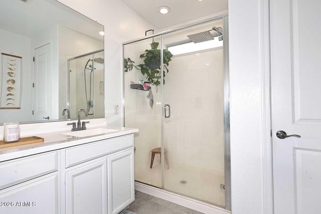 4050 W ROSS Avenue, Glendale, AZ 85308